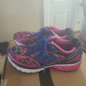 Brooks Ghost 7